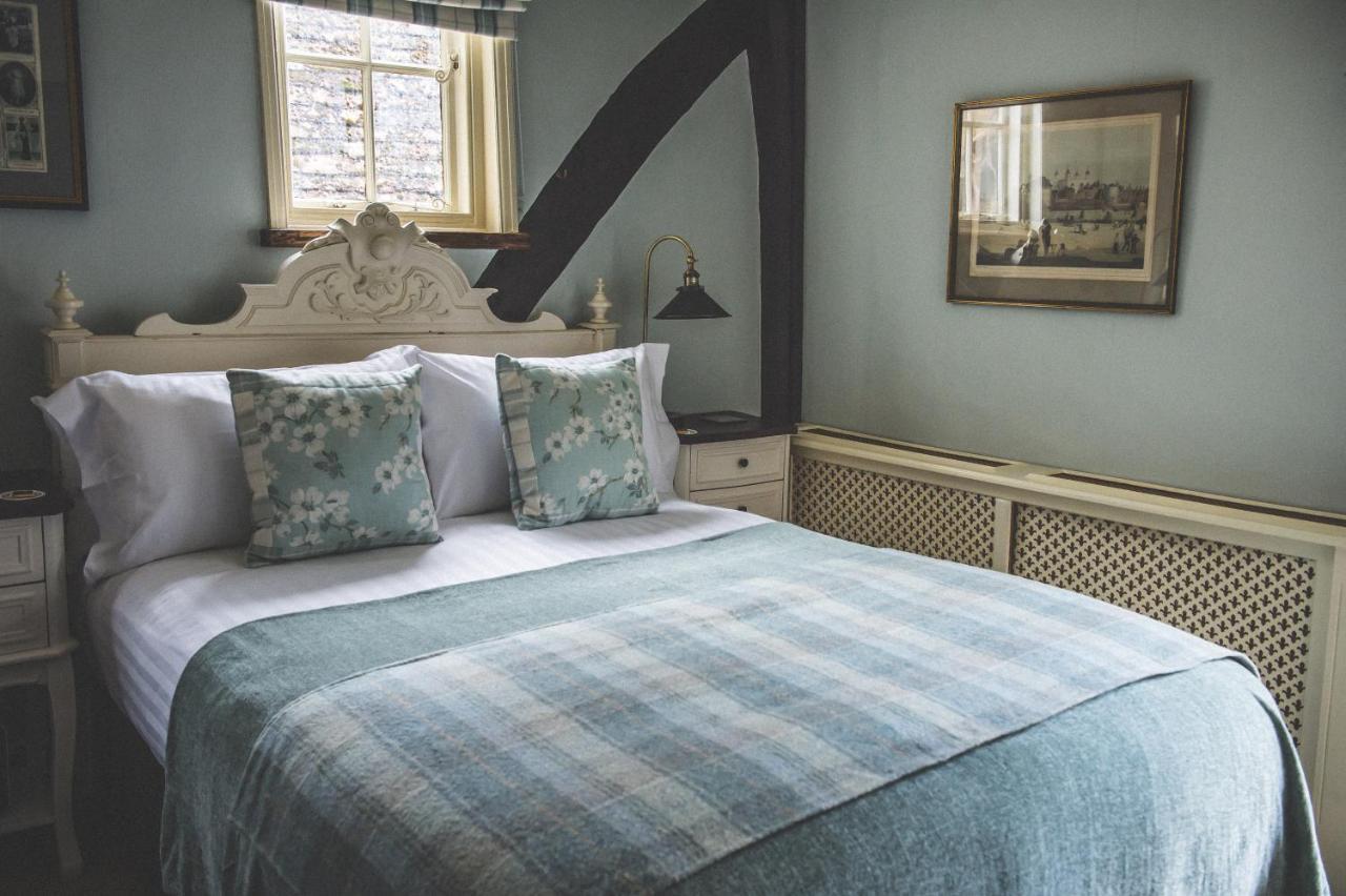 Bed and Breakfast Jeakes House Rye Exterior foto A bedroom at The Old Vicarage